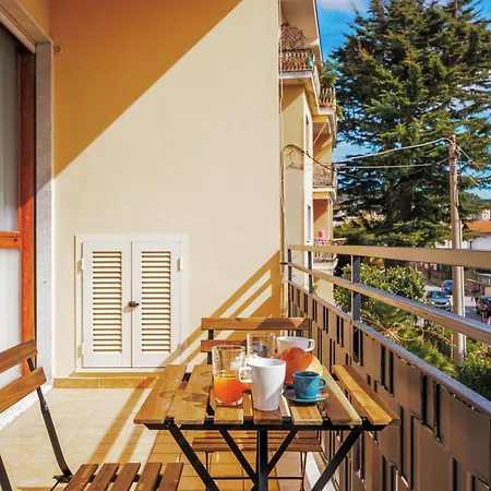 Bed & Breakfast Mythos House *