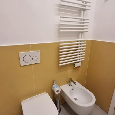 Mythos House Bed & Breakfast SantʼAgata sui Due Golfi