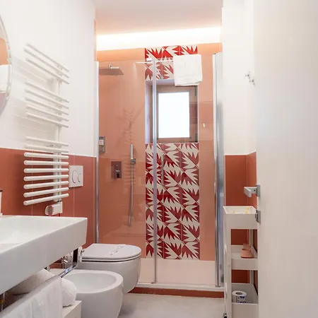 Mythos House 3* SantʼAgata sui Due Golfi